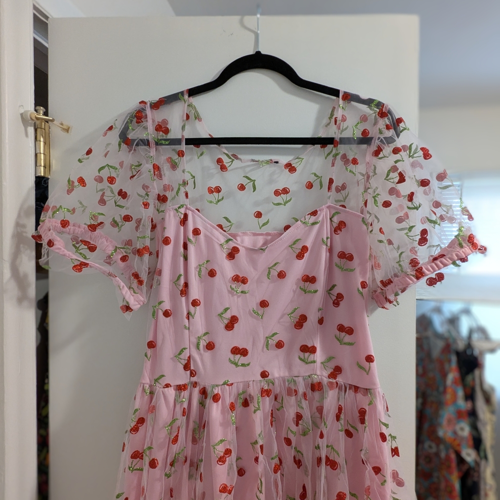 Hot Topic Pink Tulle Sparkle Cherries Midi Dress Size 1X - Picture 3 of 6